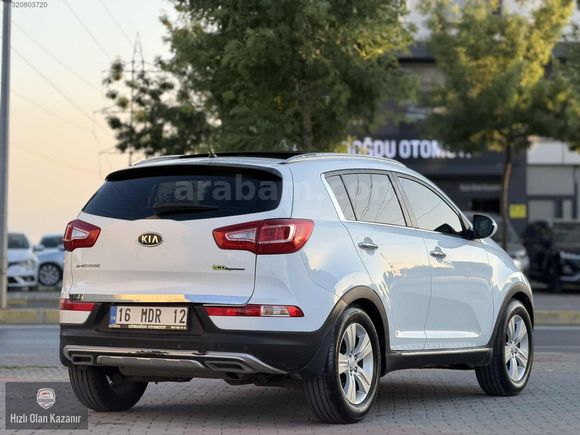 2012 MODEL KİA SPORTAGE 1.6 GDİ CONCEPT PLUS CAM TAVAN 118 BİN