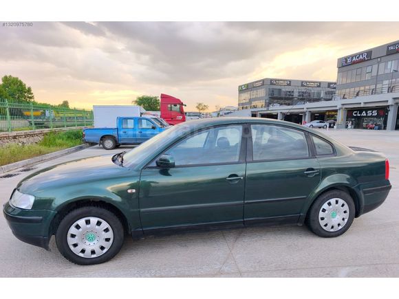 SADECE 155 BİN KM DE İLK SAHİBİNDEN İLK PLAKA OTOMATİK PASSAT