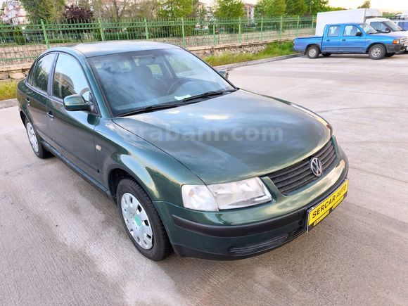 SADECE 155 BİN KM DE İLK SAHİBİNDEN İLK PLAKA OTOMATİK PASSAT