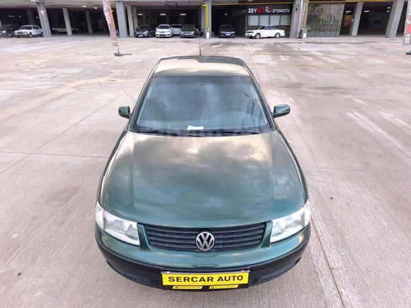 SADECE 155 BİN KM DE İLK SAHİBİNDEN İLK PLAKA OTOMATİK PASSAT