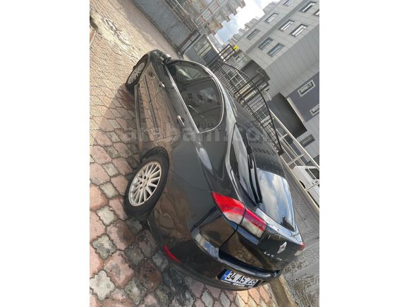Sahibinden Renault Laguna 1.5 dCi Privilege 2009 Model