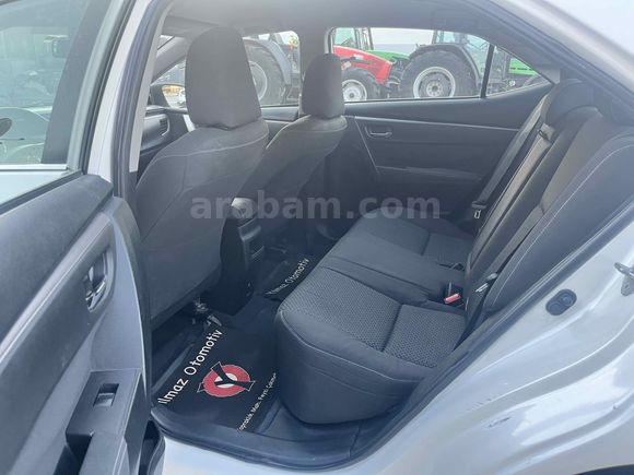 OTOMATİK Toyota Corolla 1.4 D-4D Touch 2013 Model Denizli