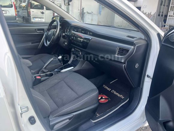 OTOMATİK Toyota Corolla 1.4 D-4D Touch 2013 Model Denizli