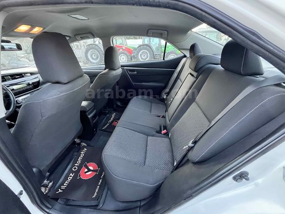 OTOMATİK Toyota Corolla 1.4 D-4D Touch 2013 Model Denizli