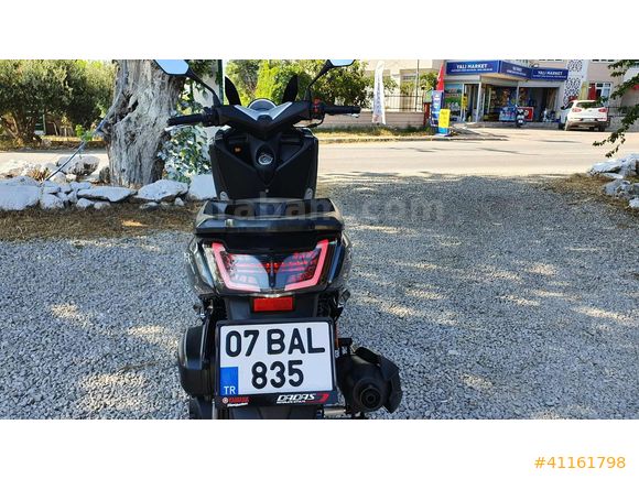 KREDİ KARTI 4200 KM DE MOTORU YÜRÜYENİ SAAT GİBİ RMX-5