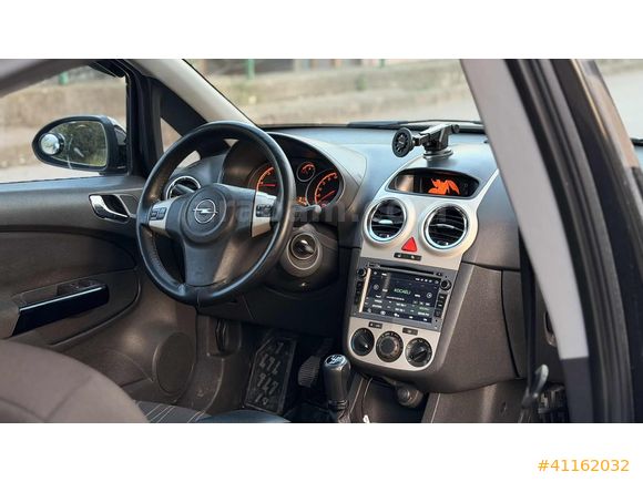 138.000 KM'DE HATASIZ BOYASIZ SERVİS BAKIMLI