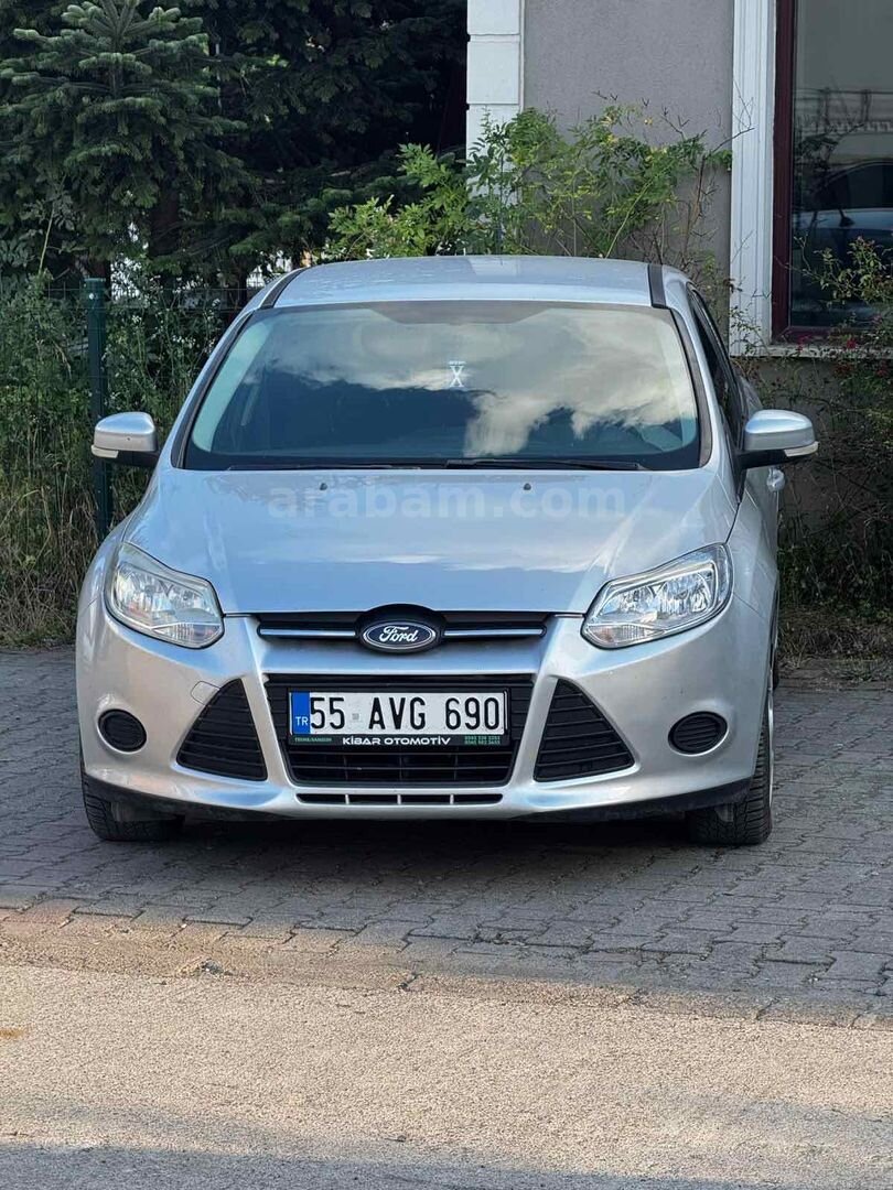 Galeriden Ford Focus 1.6 TDCi Trend X 2012 Model Samsun 159.000 km Gri 1