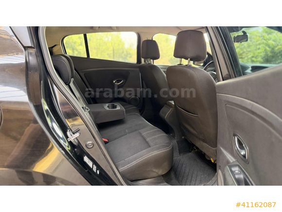 HATASIZ AYARINDA MEGANE 3 TOUCH