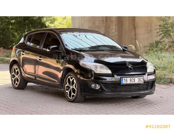 HATASIZ AYARINDA MEGANE 3 TOUCH