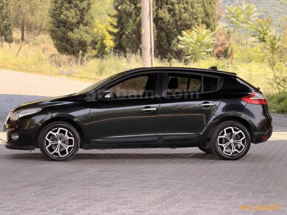 HATASIZ AYARINDA MEGANE 3 TOUCH
