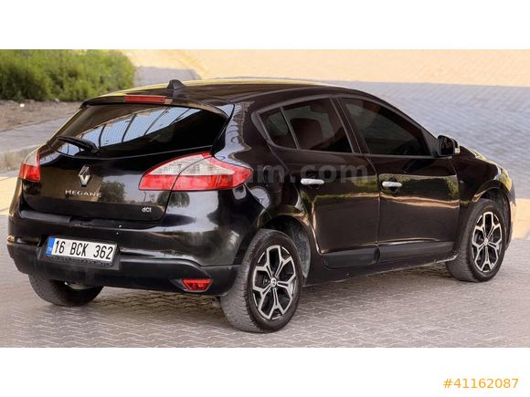 HATASIZ AYARINDA MEGANE 3 TOUCH