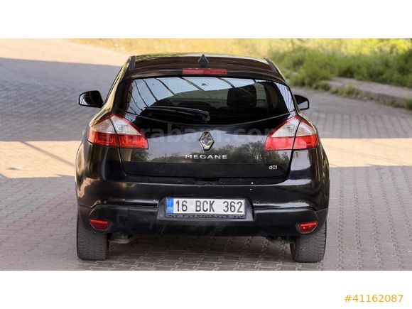HATASIZ AYARINDA MEGANE 3 TOUCH