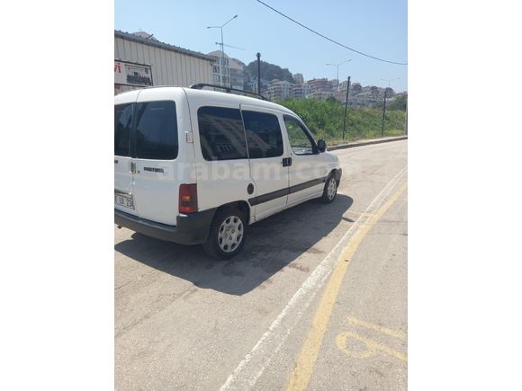 Sahibinden Peugeot Partner 1.9 D 2002 Model