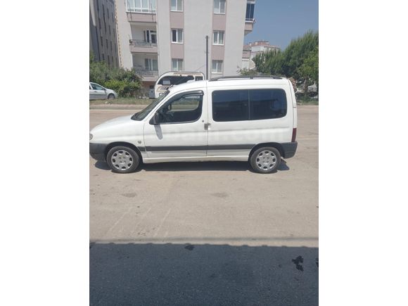 Sahibinden Peugeot Partner 1.9 D 2002 Model