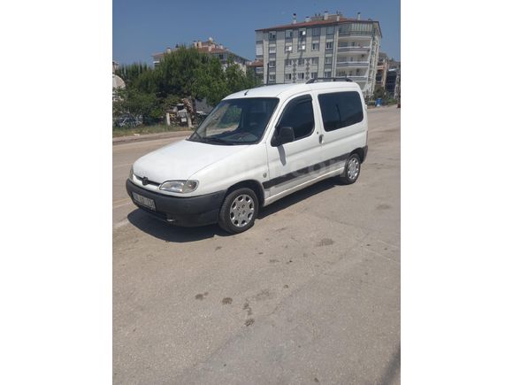 Sahibinden Peugeot Partner 1.9 D 2002 Model