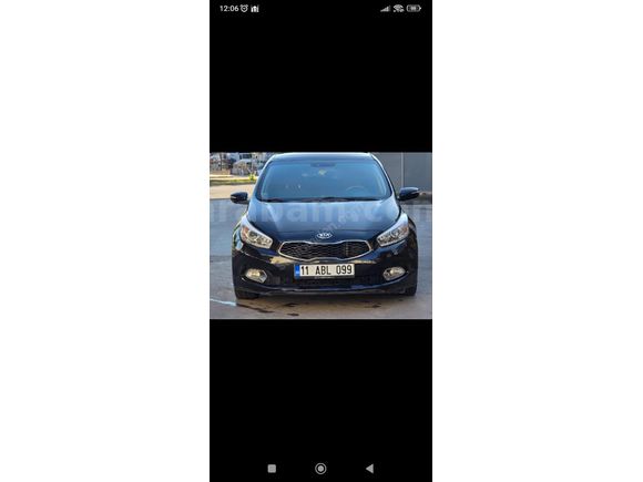 Sahibinden Kia Ceed 1.6 CRDi Premium 2015 Model  230.000 km Siyah