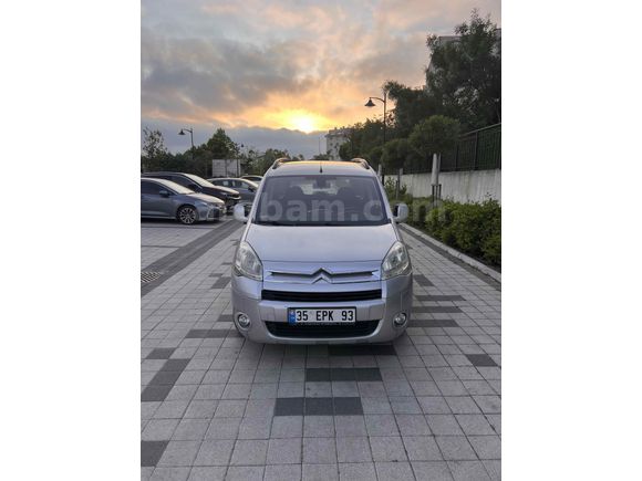 İLK SAHİBİNDEN 1.6 COMBİ SX 110 LUK