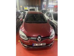 Galeriden Renault Megane 1.5 dCi Touch Plus 2015 Model İstanbul