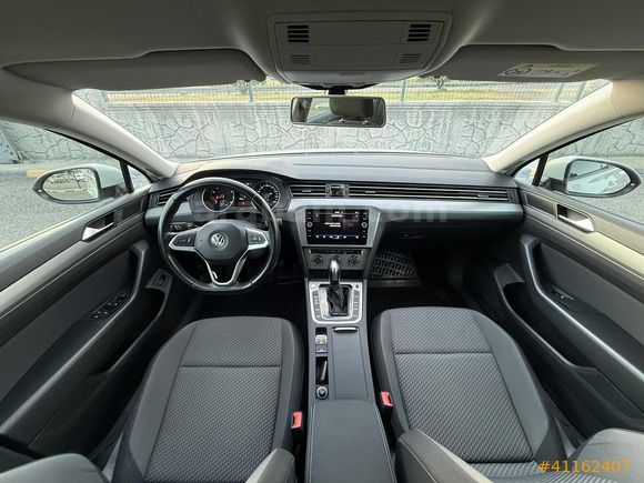 EMİN AUTO-PASSAT 1.5 TSI ACT/DSG/ HATASIZ/YAĞMUR,FAR SENSÖRÜ VAR