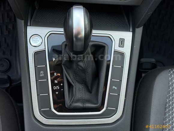 EMİN AUTO-PASSAT 1.5 TSI ACT/DSG/ HATASIZ/YAĞMUR,FAR SENSÖRÜ VAR