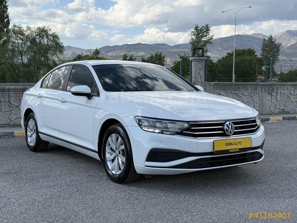 EMİN AUTO-PASSAT 1.5 TSI ACT/DSG/ HATASIZ/YAĞMUR,FAR SENSÖRÜ VAR
