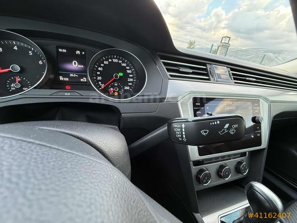 EMİN AUTO-PASSAT 1.5 TSI ACT/DSG/ HATASIZ/YAĞMUR,FAR SENSÖRÜ VAR