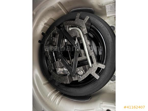 EMİN AUTO-PASSAT 1.5 TSI ACT/DSG/ HATASIZ/YAĞMUR,FAR SENSÖRÜ VAR