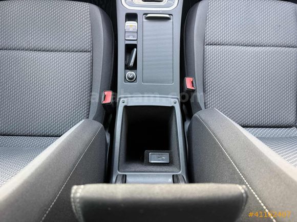 EMİN AUTO-PASSAT 1.5 TSI ACT/DSG/ HATASIZ/YAĞMUR,FAR SENSÖRÜ VAR