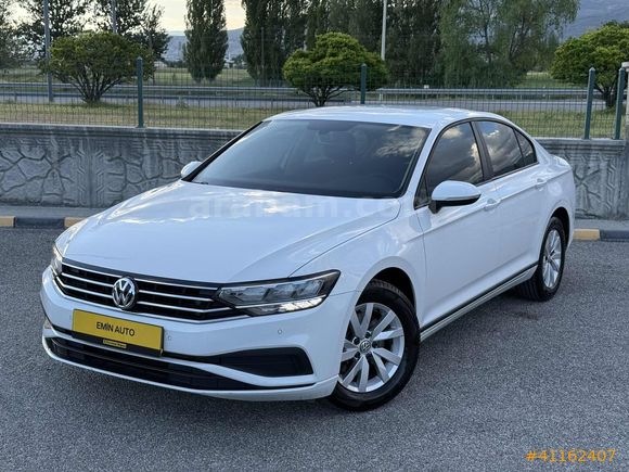 EMİN AUTO-PASSAT 1.5 TSI ACT/DSG/ HATASIZ/YAĞMUR,FAR SENSÖRÜ VAR