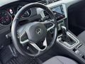EMİN AUTO-PASSAT 1.5 TSI ACT/DSG/ HATASIZ/YAĞMUR,FAR SENSÖRÜ VAR