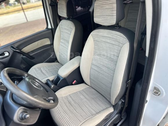 Galeriden Renault Kangoo Multix 1.5 dCi Extreme 2012 Model Mardin