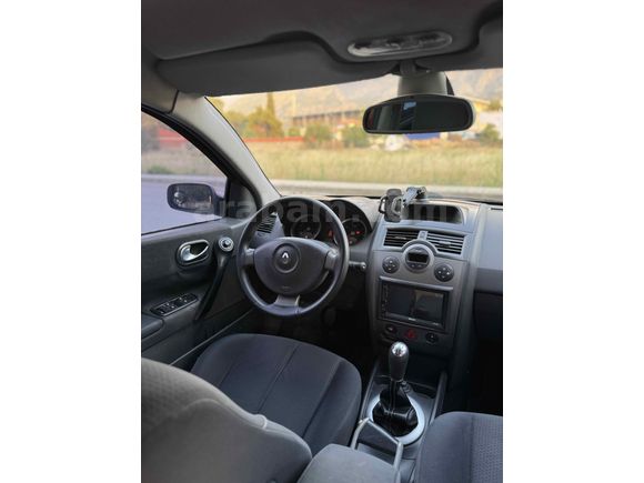 Galeriden Renault Megane 1.5 dCi Dynamique 2004 Model Manisa