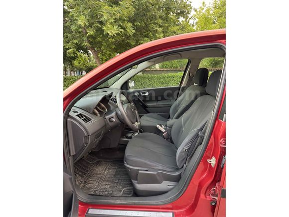 Galeriden Renault Megane 1.6 Dynamique 2005 Model Manisa