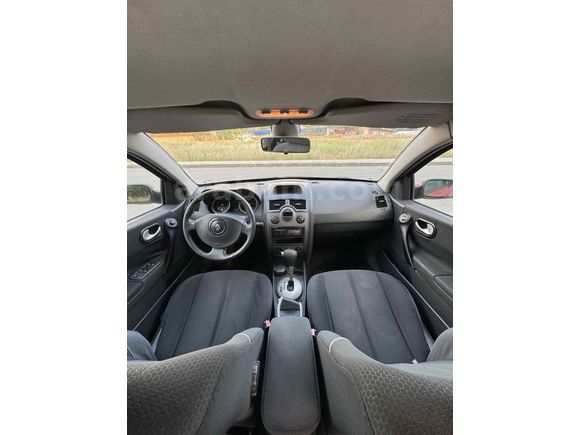 Galeriden Renault Megane 1.6 Dynamique 2005 Model Manisa