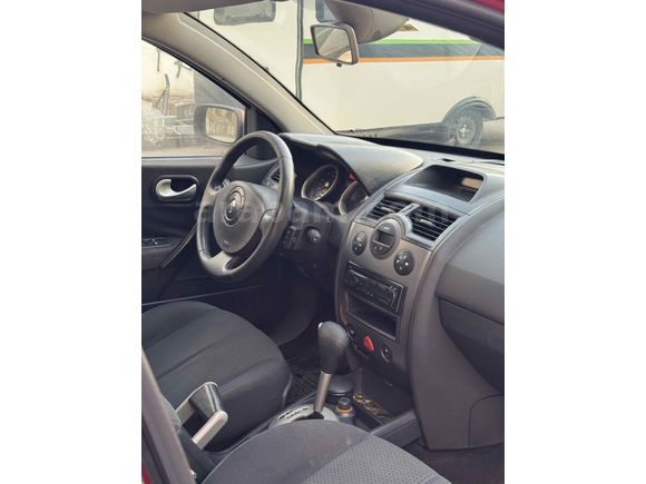 Galeriden Renault Megane 1.6 Dynamique 2005 Model Manisa