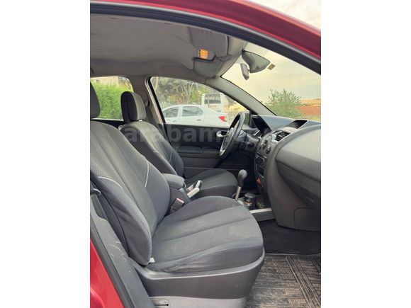 Galeriden Renault Megane 1.6 Dynamique 2005 Model Manisa