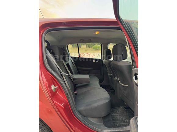 Galeriden Renault Megane 1.6 Dynamique 2005 Model Manisa