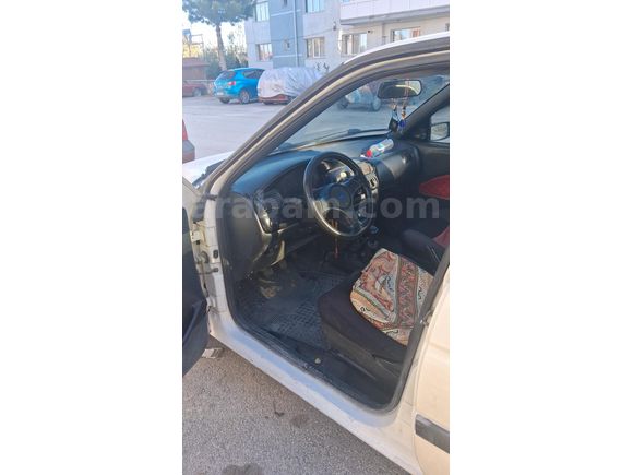 Sahibinden Ford Escort 1.6 CLX 1995 Model  185.000 km Beyaz