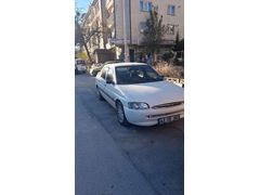 Sahibinden Ford Escort 1.6 CLX 1995 Model  185.000 km Beyaz