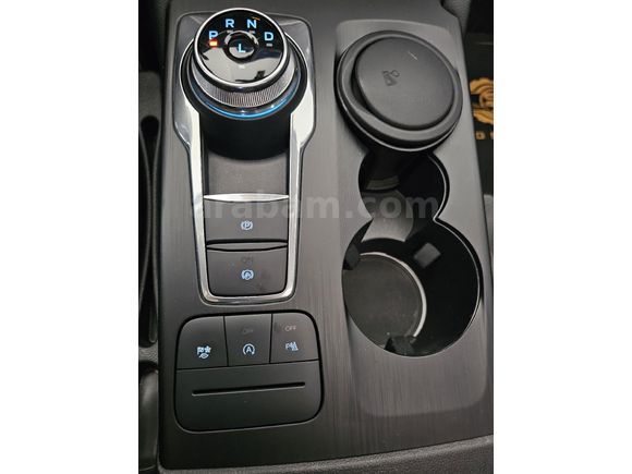 Sahibinden Ford Kuga 1.5 EcoBoost Titanium 2023 Model