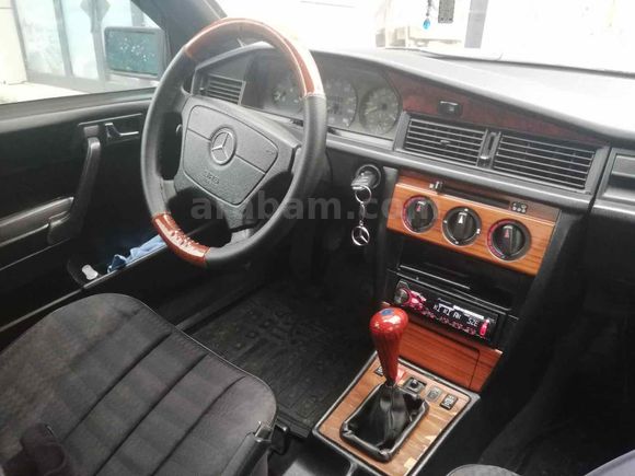 Sahibinden Mercedes - Benz 190 D 2.0 1989 Model