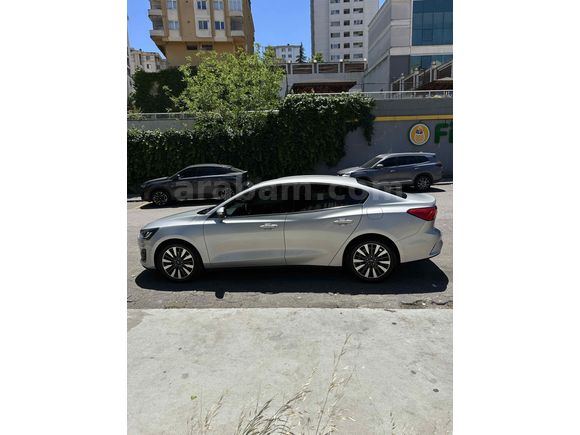 Ford Focus 1.5 EcoBlue Titanium Stil 2023 Model İstanbul