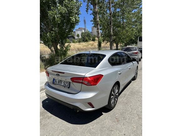 Ford Focus 1.5 EcoBlue Titanium Stil 2023 Model İstanbul
