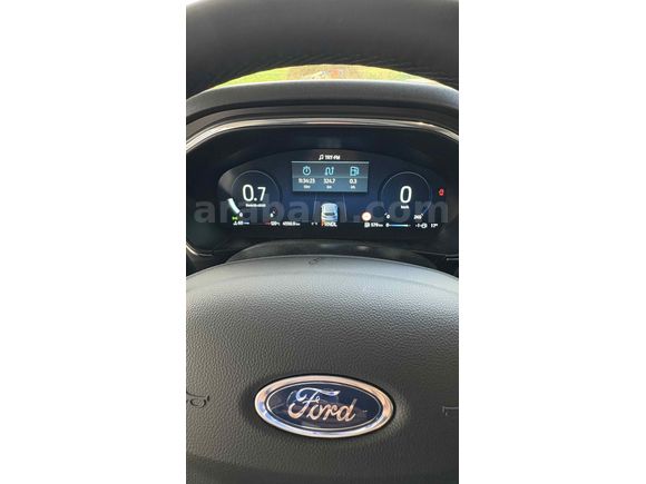 Sahibinden Ford Focus 1.5 TDCi Titanium X 2025 Model  kış paketi 