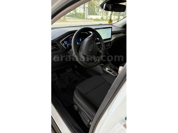 Sahibinden Ford Focus 1.5 TDCi Titanium X 2025 Model  kış paketi 