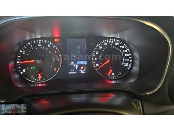 TOYOTA PLAZA TOKULLAR'DAN 2022 MEGANE 1.3TCE EDC