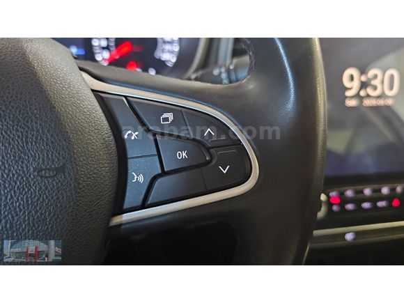 TOYOTA PLAZA TOKULLAR'DAN 2022 MEGANE 1.3TCE EDC