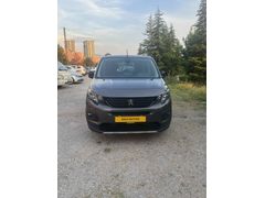 Galeriden Peugeot Rifter 1.5 BlueHDI GT 2023 Model Kocaeli