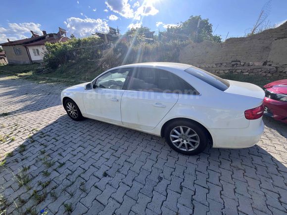 Sahibinden Audi A4 Sedan 2.0 TDI 2012 Model 