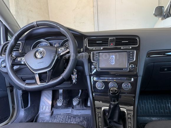 Sahibinden Volkswagen Golf 1.6 TDi BlueMotion Midline Plus 2014 Model 